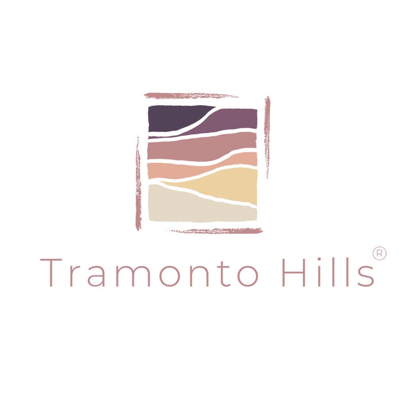 Tramonto-Hills-logo-mockup-2